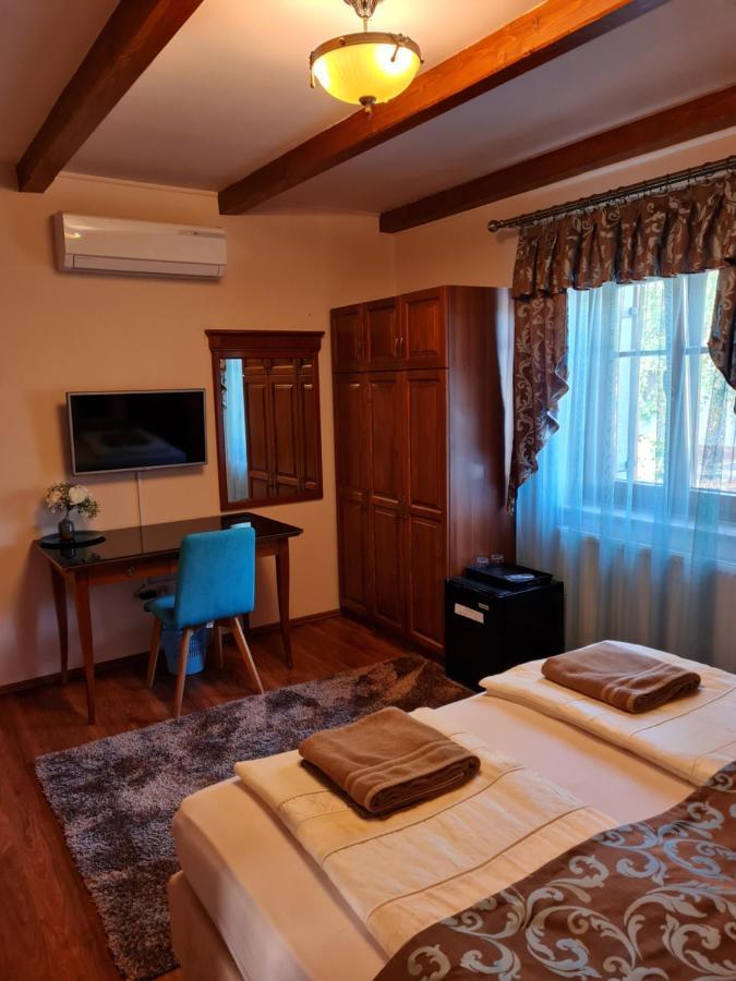 Toroes Panzio Bed and Breakfast Szabolcs Buitenkant foto